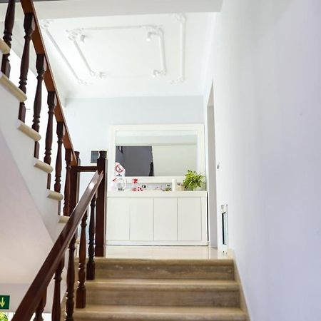 Merkaj Hotel Berat Esterno foto